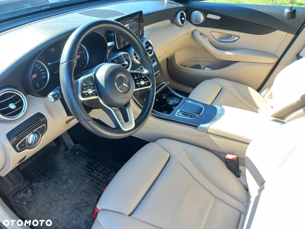 Mercedes-Benz GLC - 3