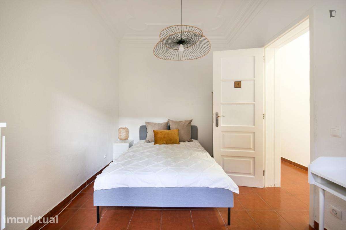 Quarto - localizado em Arroios Lisbon - Grande imagem: 4/25