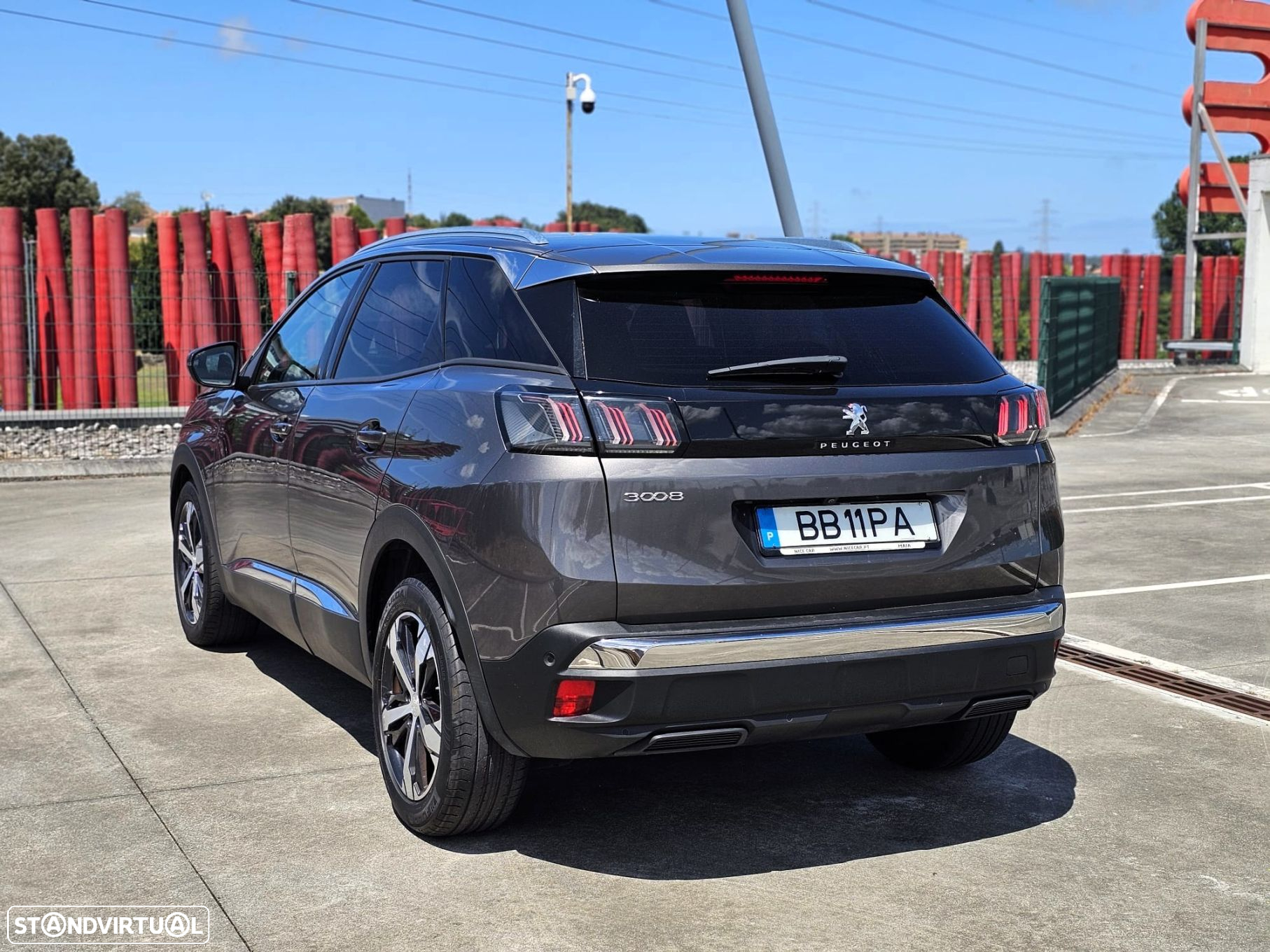 Peugeot 3008 1.5 BlueHDi Allure EAT8 - 4