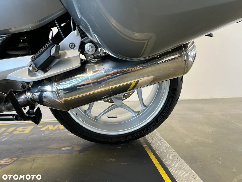 BMW R - 18