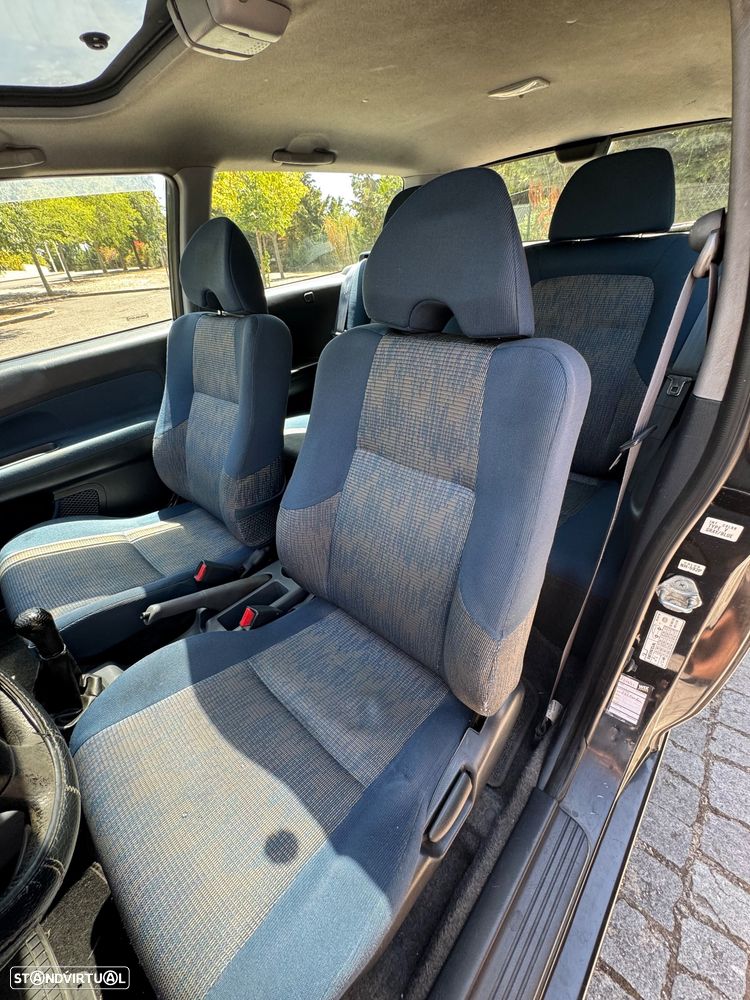 Honda HR-V 1.6 ES - 11