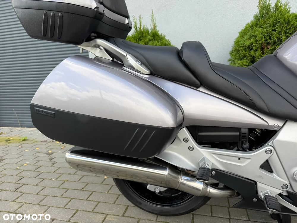 Honda ST - 19