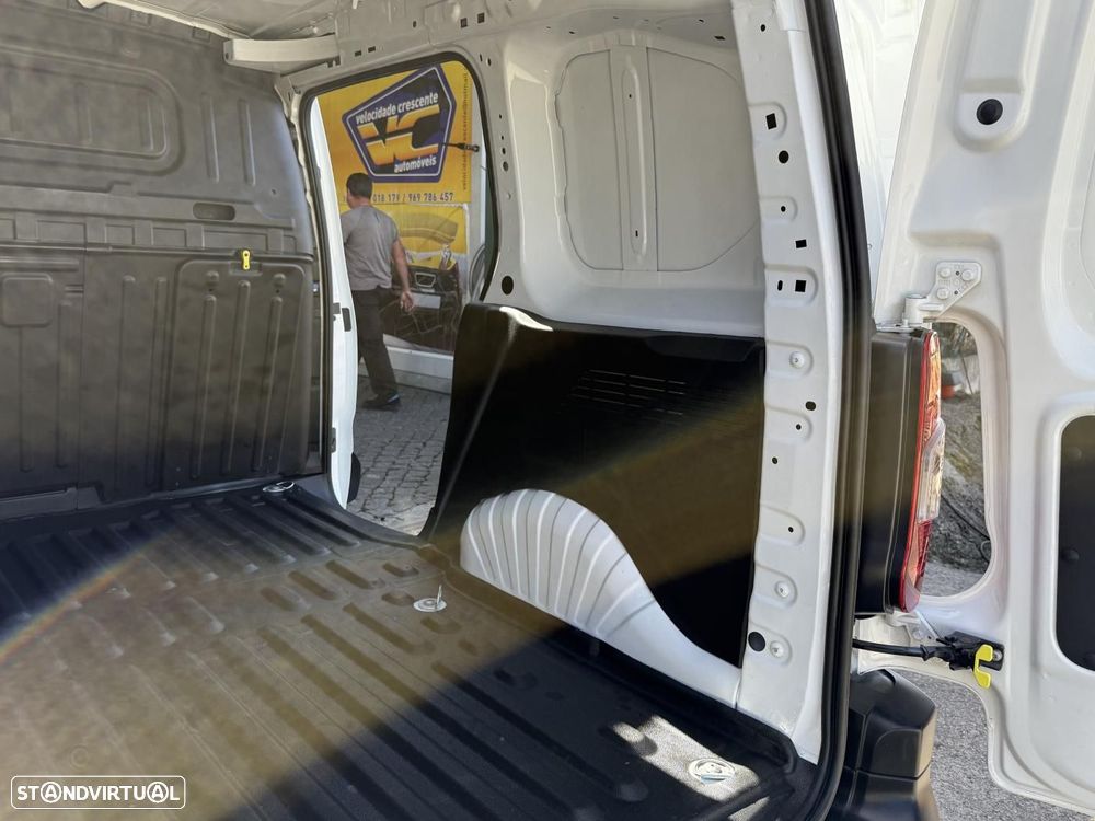 Citroën Berlingo Berlingo 1.5 Blue-HDI 3 Lug. Iva Dedutivel Ecrã - 33