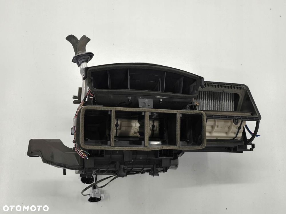 TOYOTA AURIS I LIFT E15 11R NAGRZEWNICA DMUCHAWA EUROPA 87050-02790 - 2