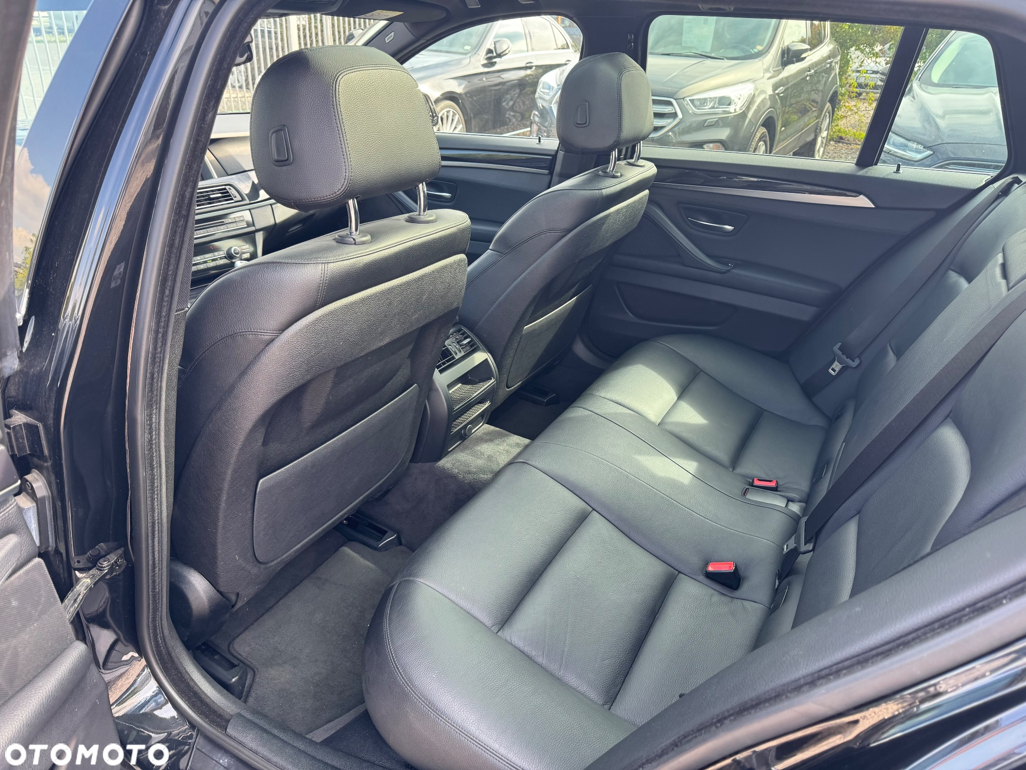 BMW Seria 5 520d xDrive - 21