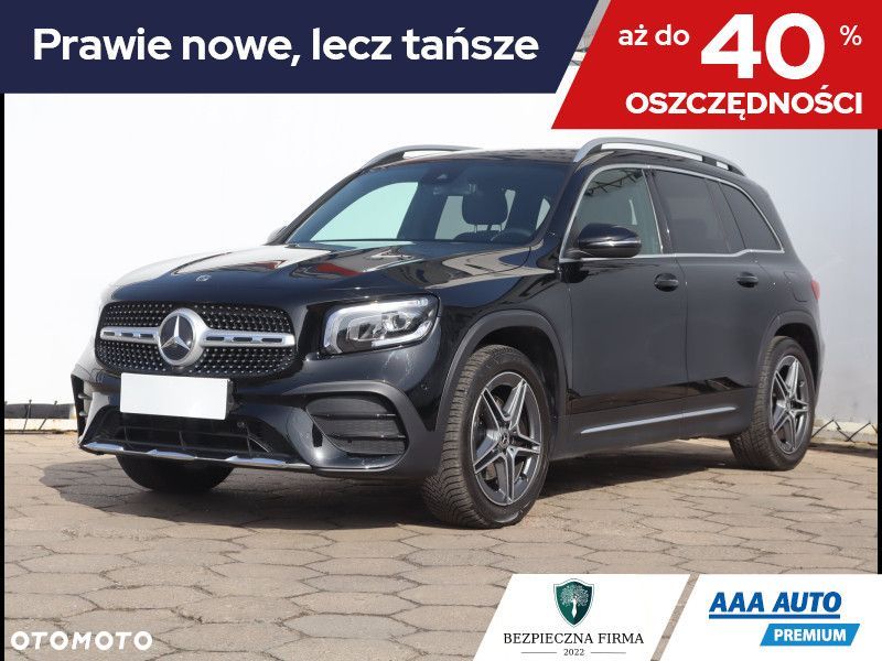 Mercedes-Benz GLB - 1