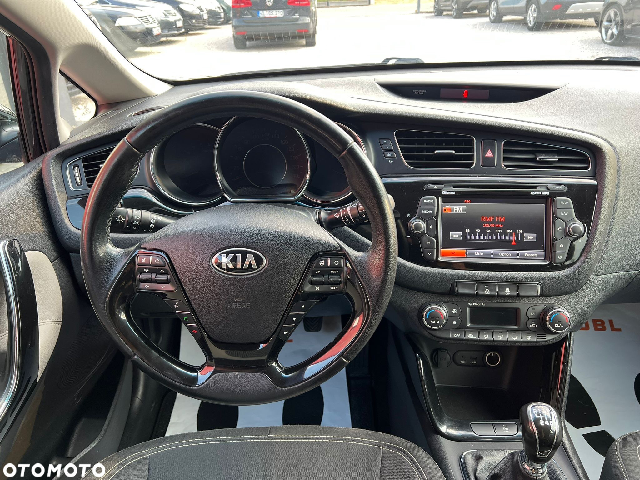 Kia Ceed 1.6 CRDi 128 ISG SW Dream Team Edition - 15