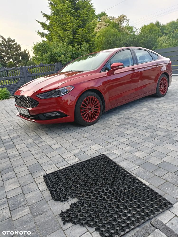 Ford Fusion - 1