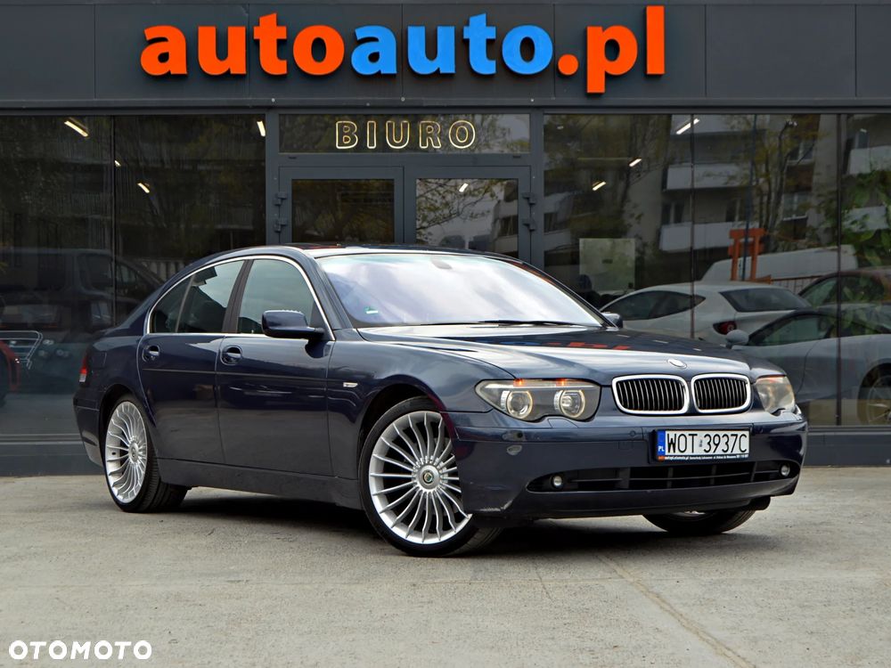 BMW Seria 7 745i - 4