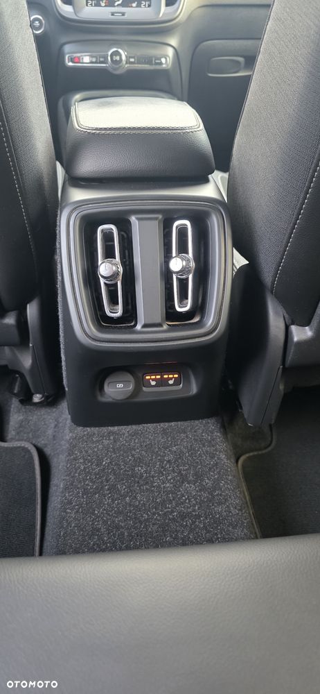 Volvo XC 40 - 19