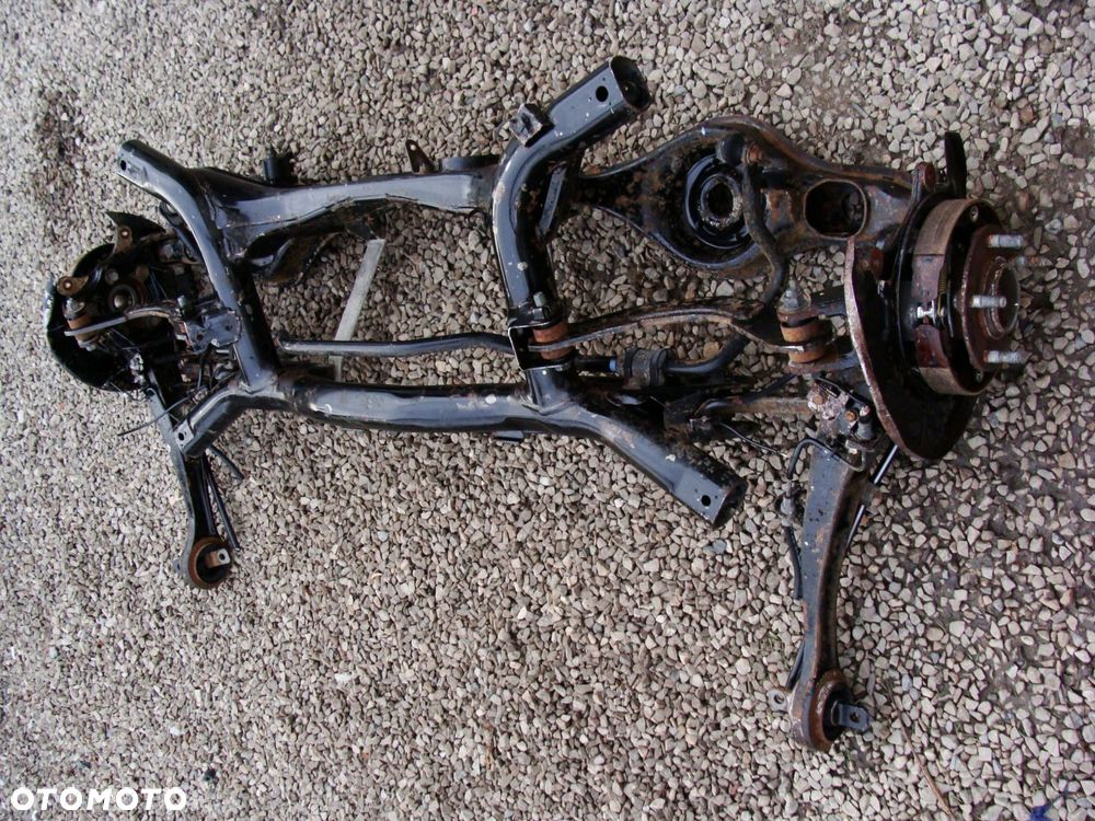 zawieszenie tylne mitshubishi outlander ii peugeot 4007 citroen c-crosser - 1