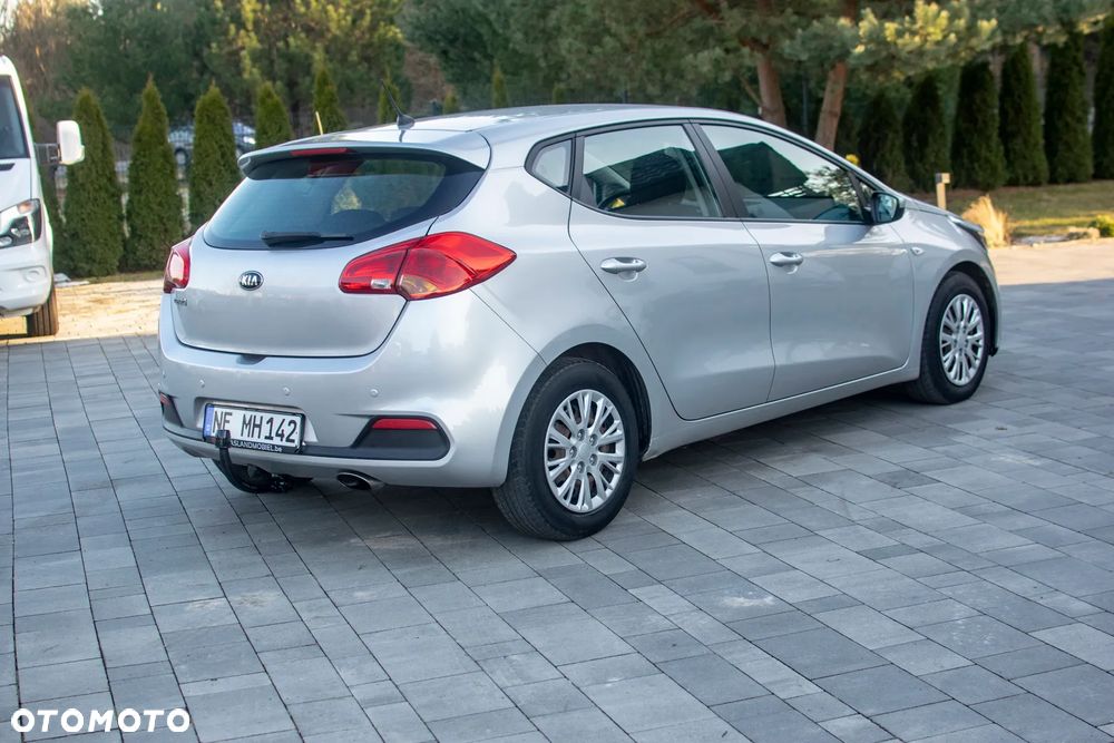 Kia Ceed - 20