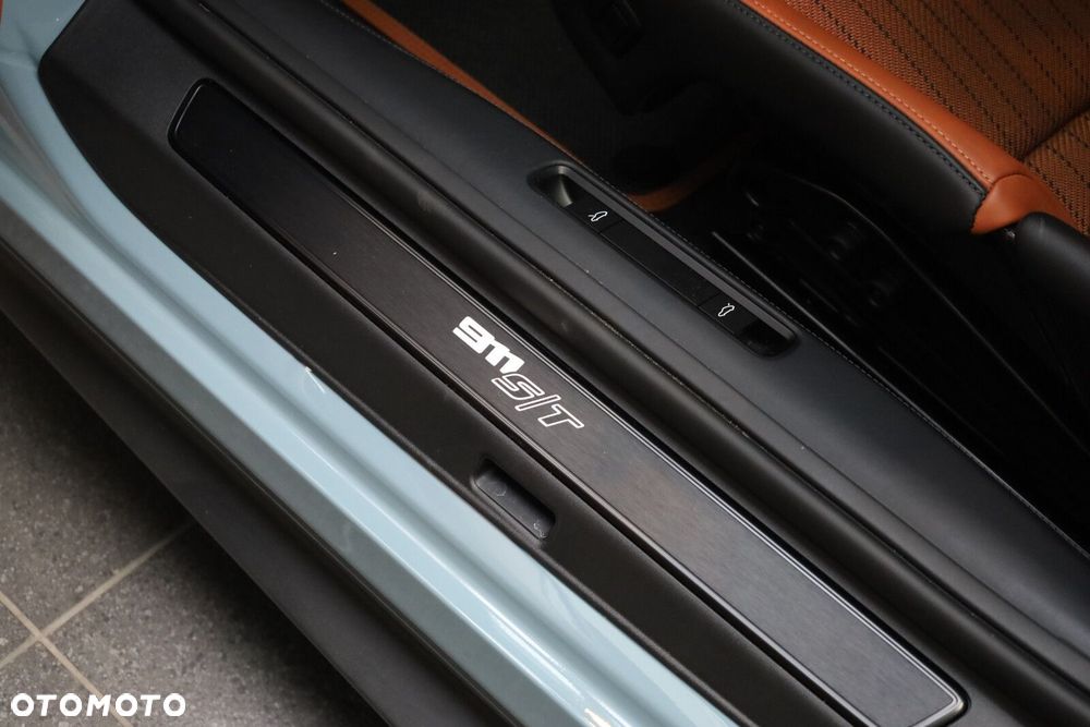 Porsche 911 S/T - 20