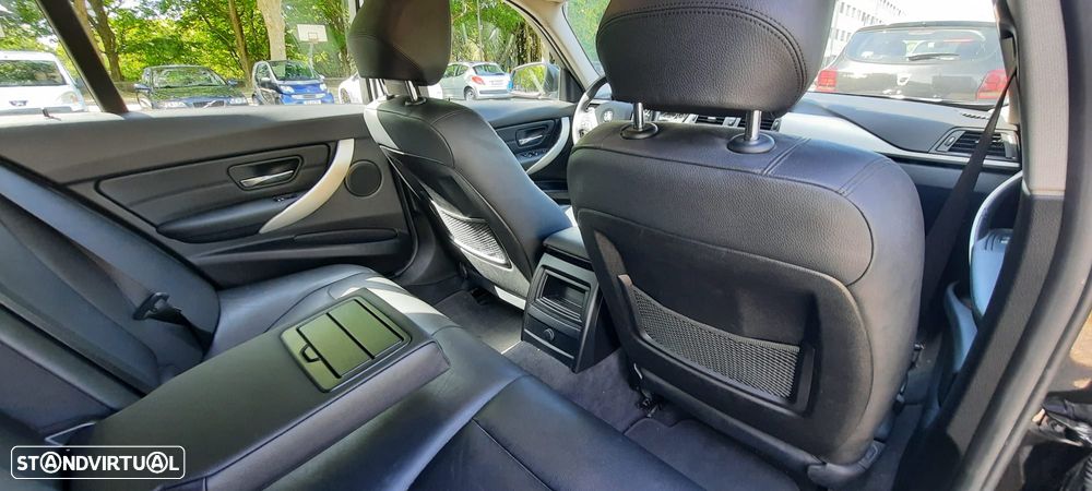 BMW 316 d Auto - 13