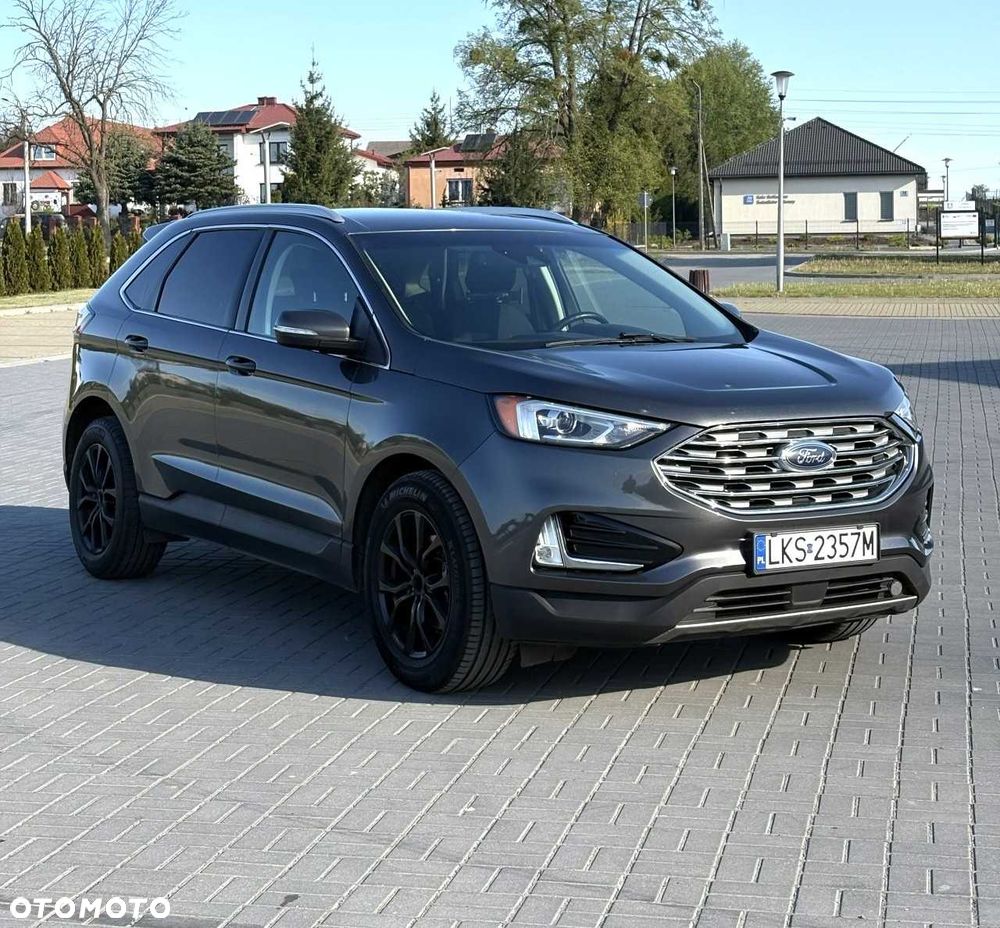 Ford Edge - 2