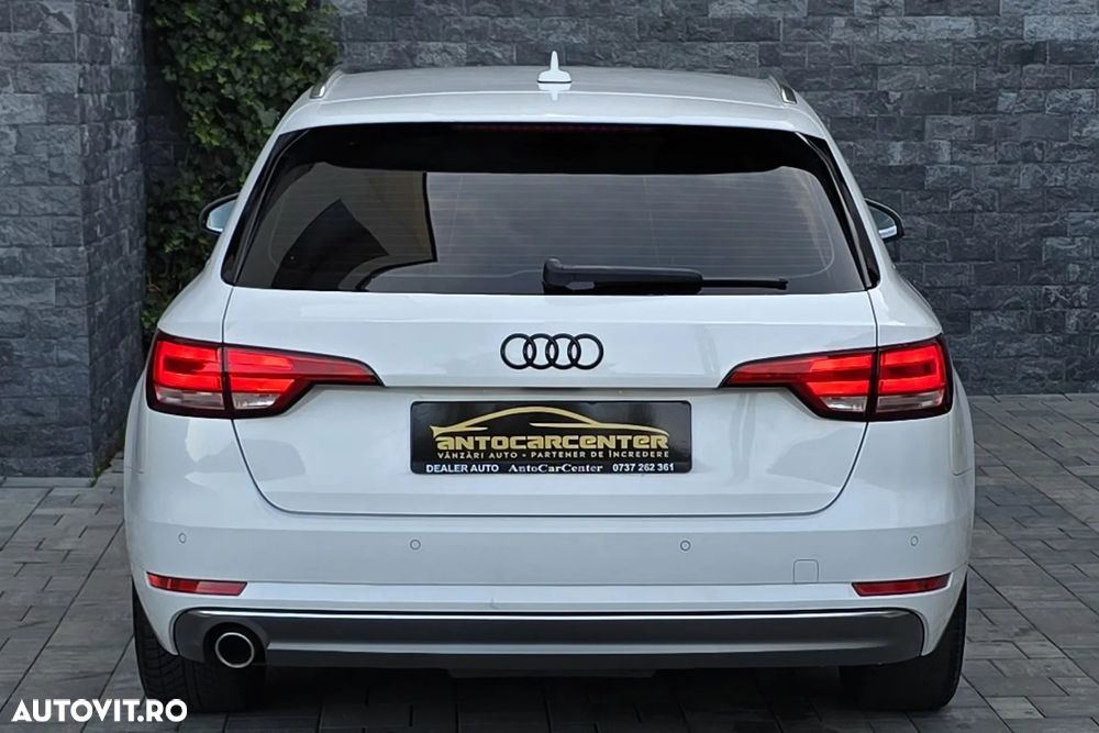 Audi A4 Avant - 31