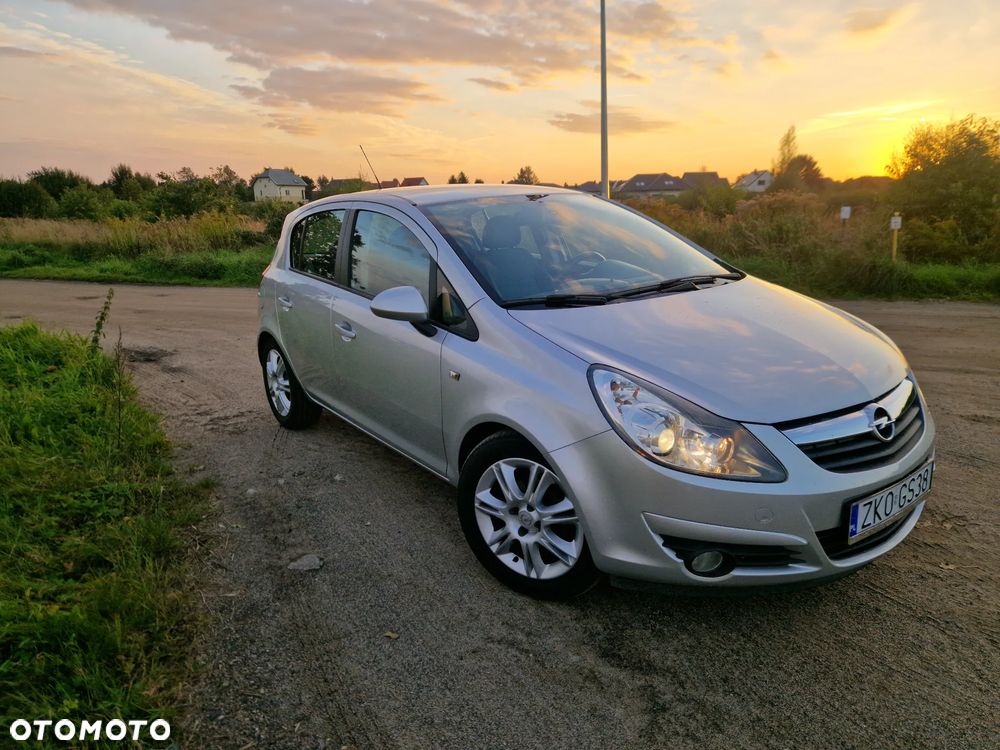 Opel Corsa 2010 photo 4