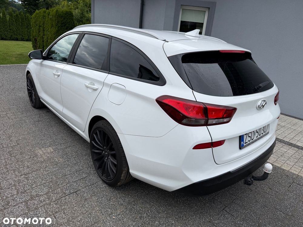 Hyundai i30 1.6 CRDI Select - 18