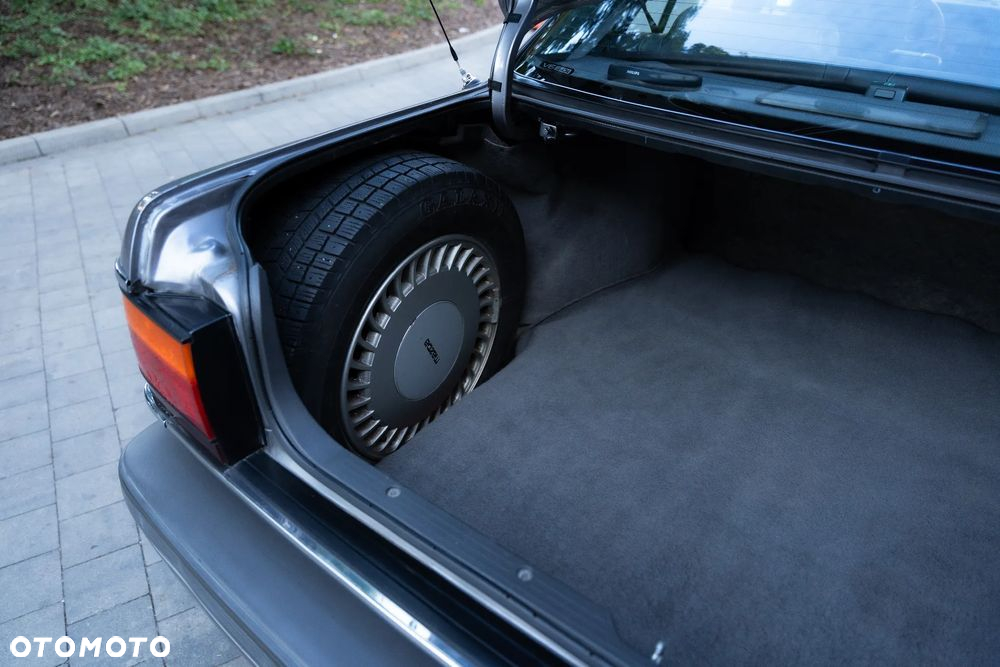 Mazda 929 3.0 GLX SR - 5