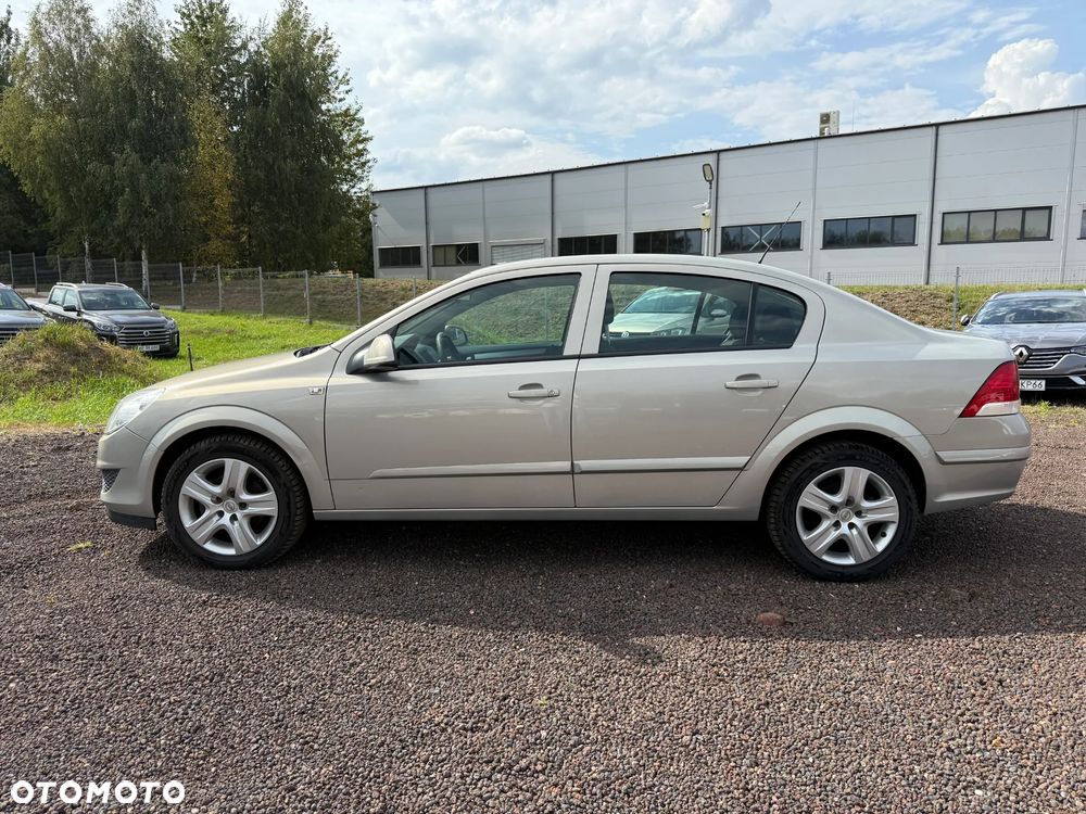 Opel Astra III 1.6 Enjoy - 8