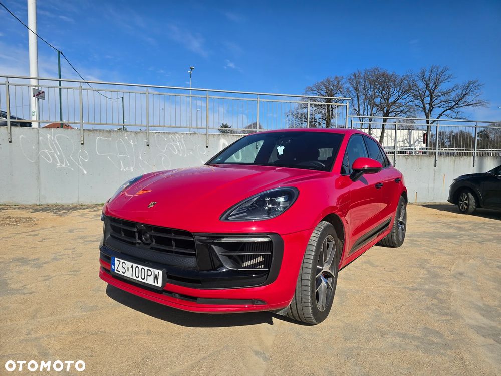 Porsche Macan - 1