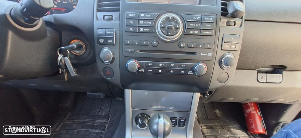 Nissan Navara 3.0 dCi V6 CD LE AT 4WD - 31