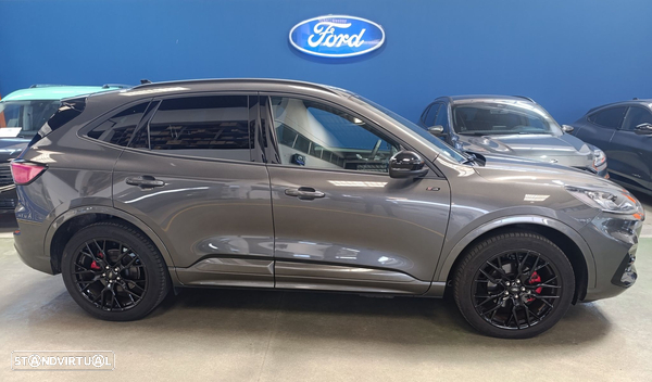 Ford Kuga 2.5 PHEV ST-Line X Graphite Tech