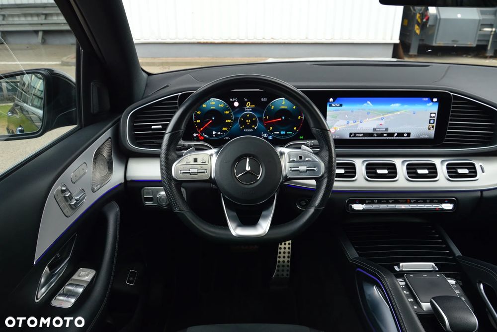 Mercedes-Benz GLE - 25