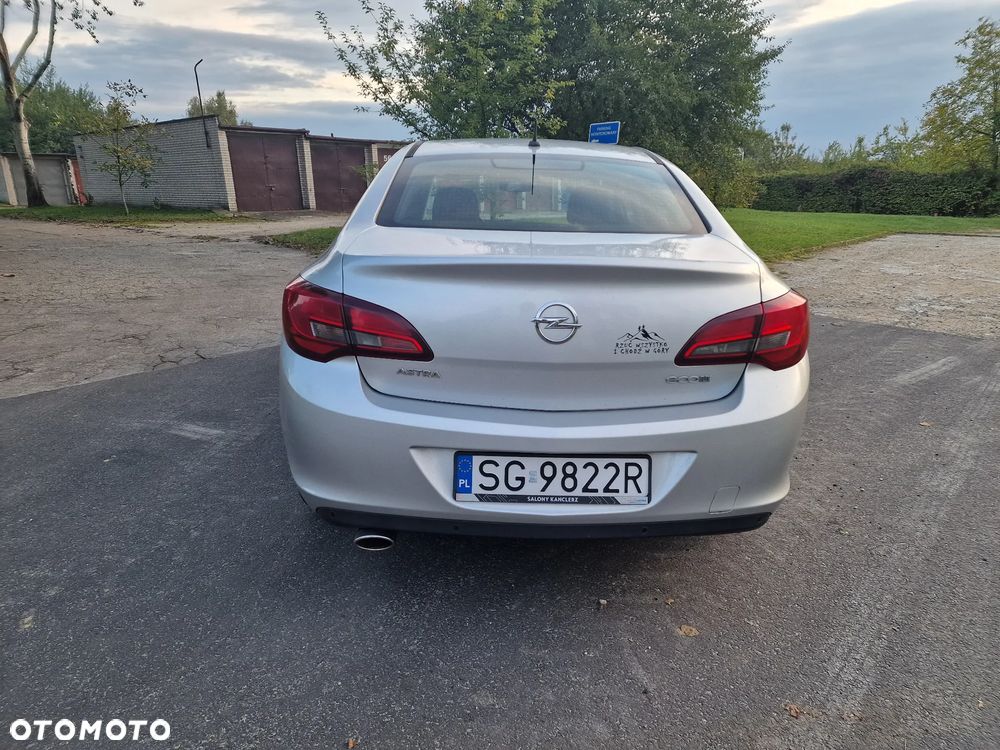 Opel Astra IV 1.4 T Active EU6 - 7
