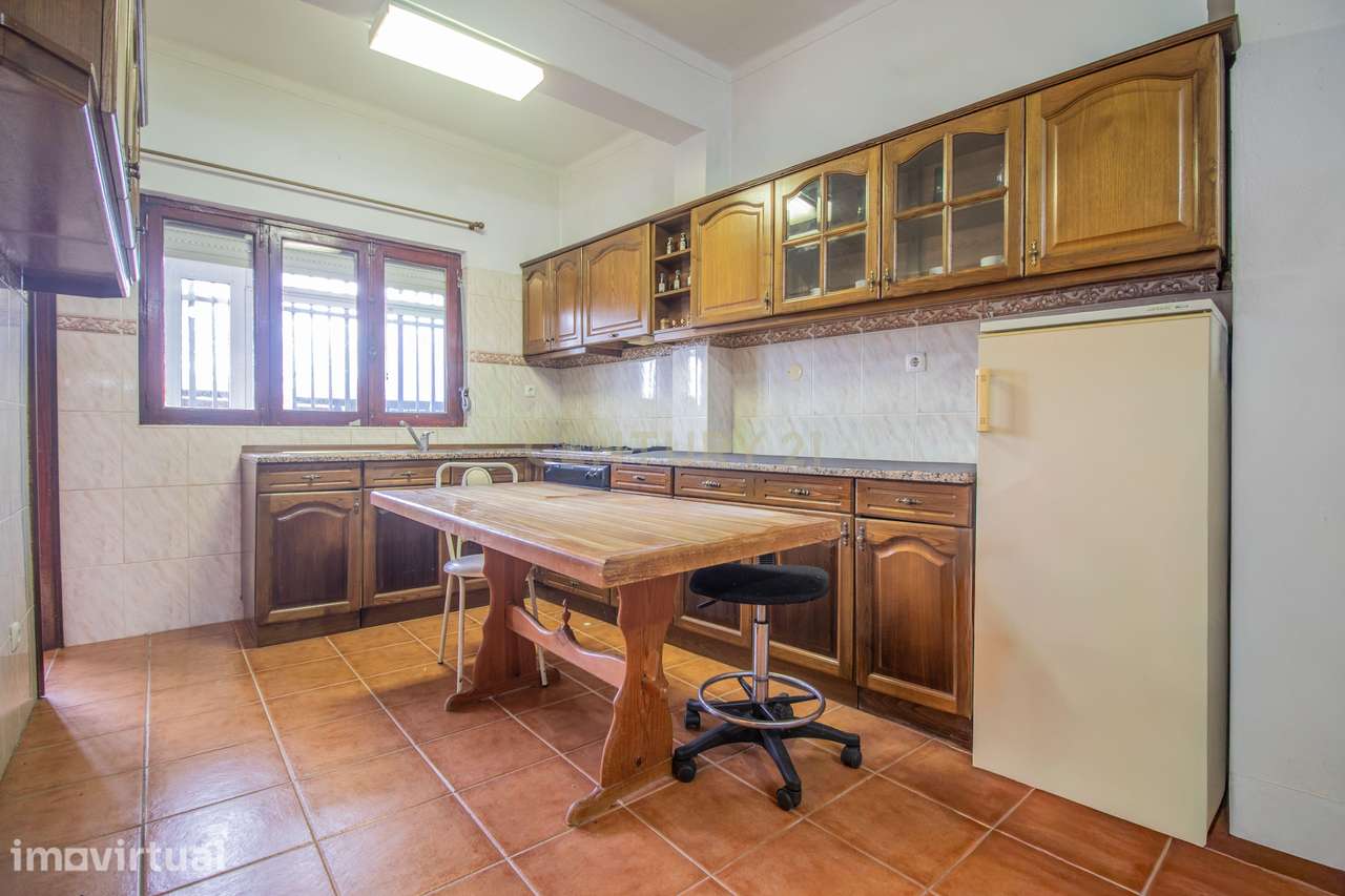 Apartamento para Renovacao pronto a Habitar - Grande imagem: 2/21