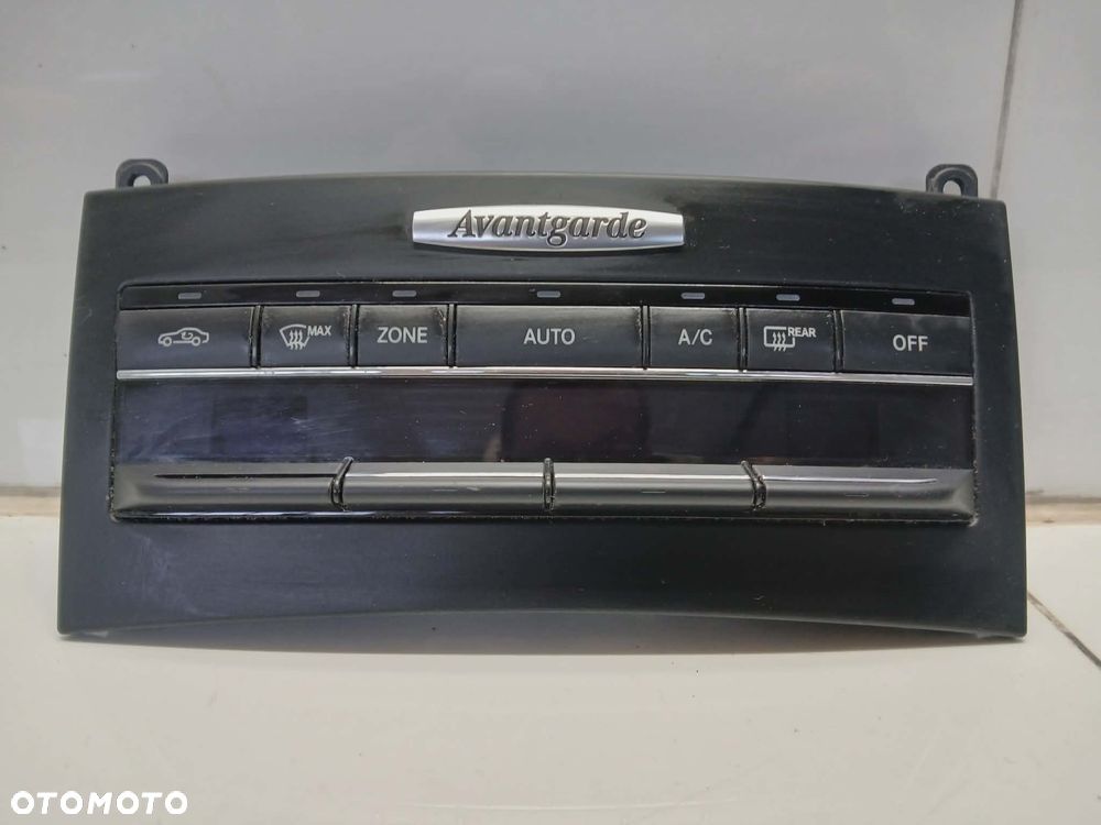 PANEL KLIMATYZACJI MERCEDES E W212 2012 AVANTGARDE A2129008711 - 1