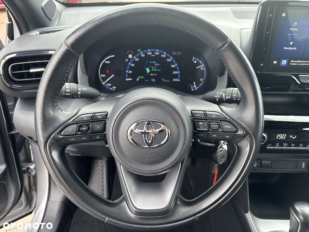 Toyota Yaris Cross Hybrid 1.5 Comfort - 12