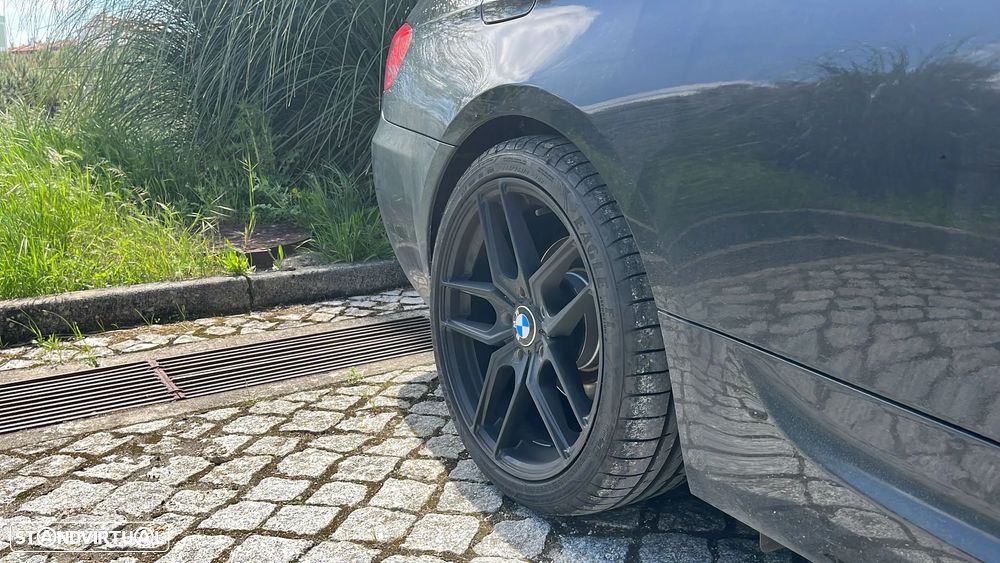 BMW 320 d Coupe Edição M - 10
