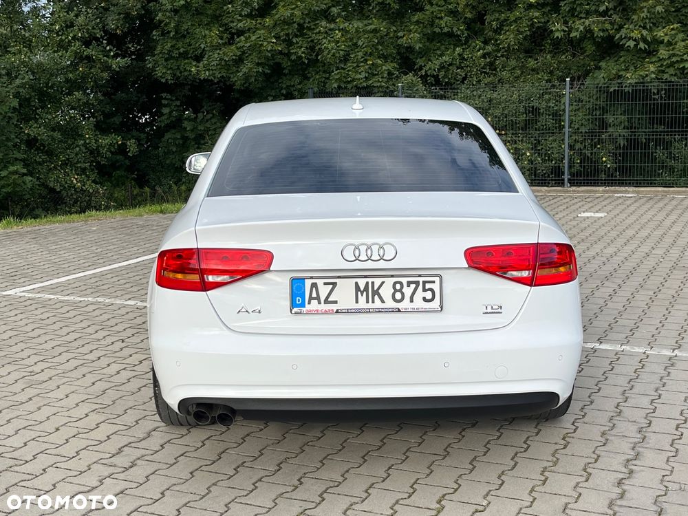 Audi A4 2.0 TDI DPF quattro Ambition - 5