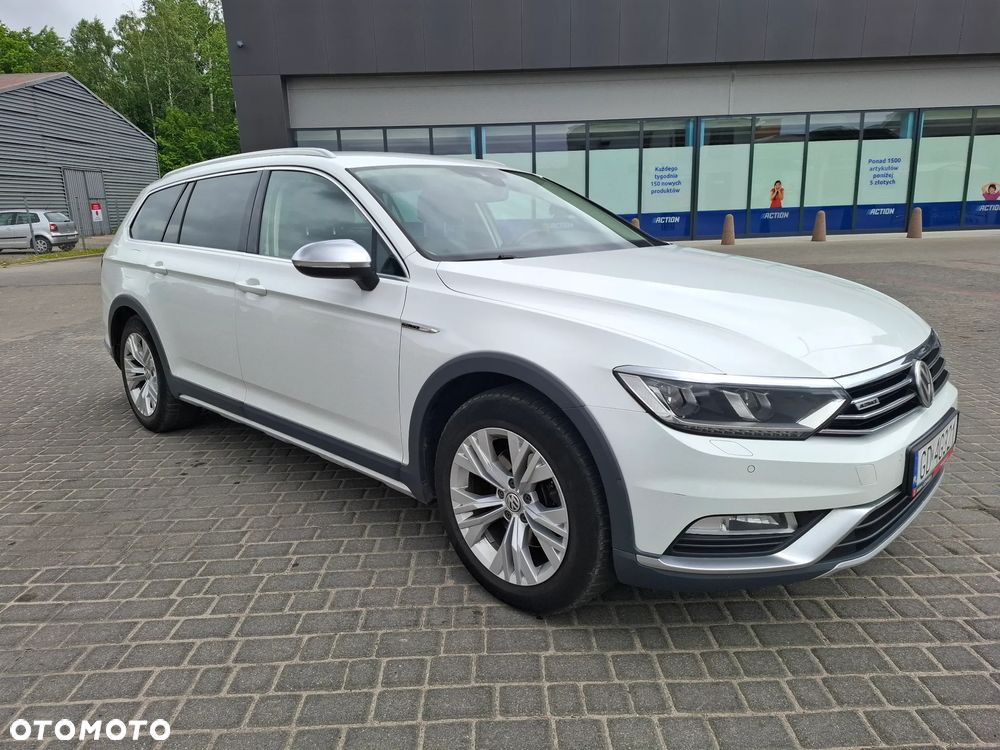 Volkswagen Passat 2.0 TDI BMT 4Mot Highline DSG - 8
