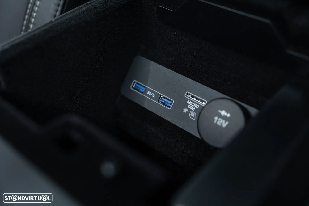 Jaguar F-Type 2.0 i4 R-Dynamic - 43