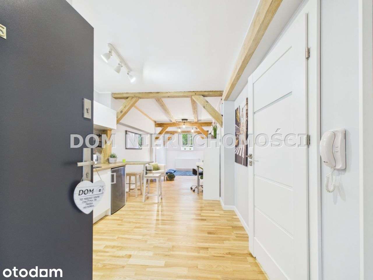 Loft w zabytkowych koszarach-Nad Jeziorem Długim