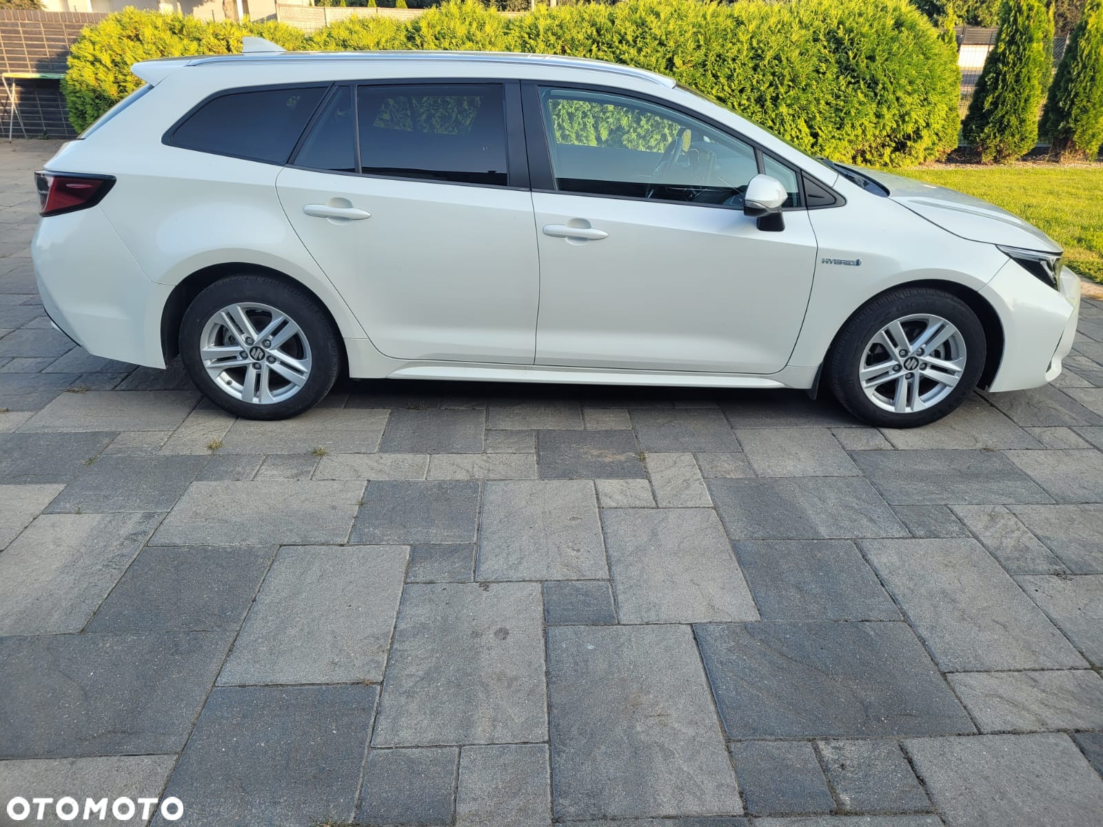 Suzuki Swace 1.8 Hybrid Elegance CVT - 2