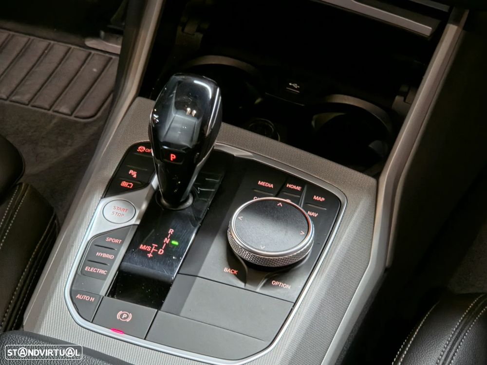 BMW 320 e Line Sport Auto - 26