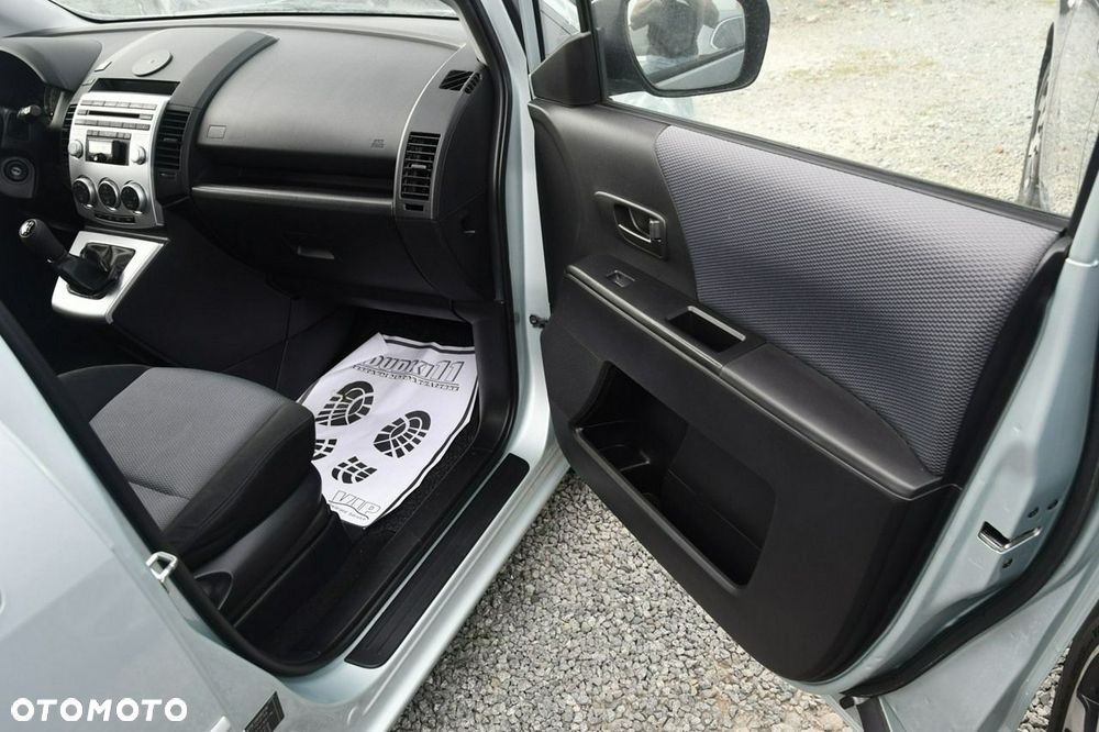 Mazda 5 - 24