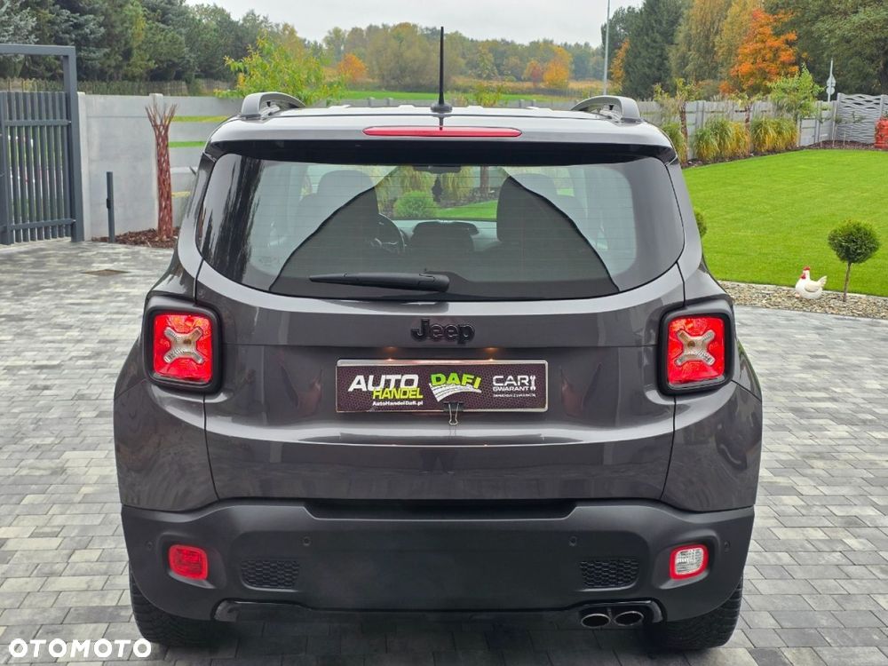 Jeep Renegade - 32