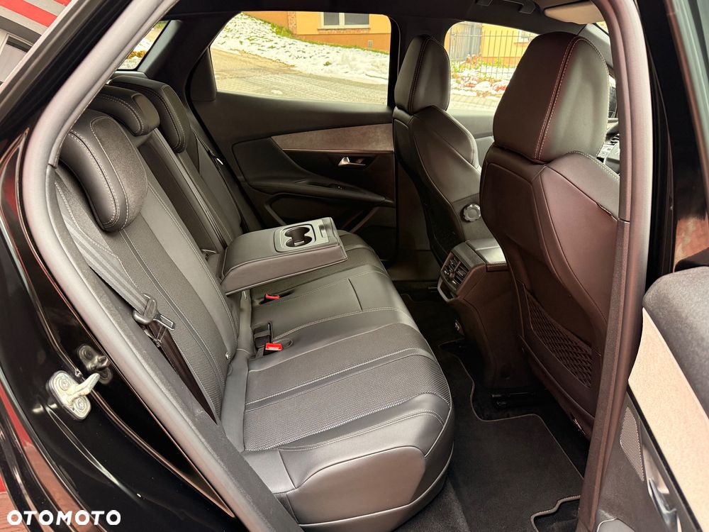 Peugeot 3008 1.6 PureTech HYbrid GT S&S EAT8 - 27