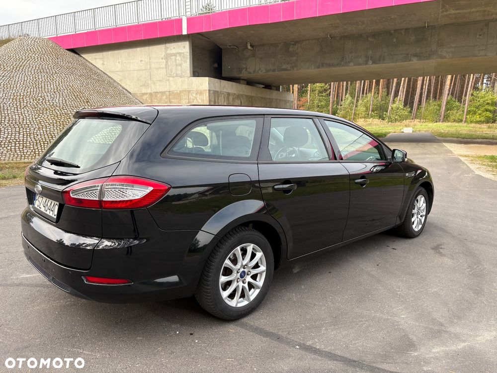 Ford Mondeo 1.6 TDCi Ambiente - 8