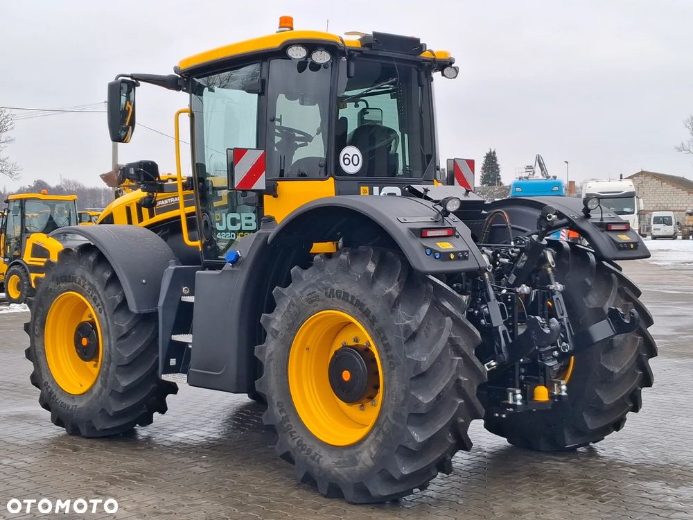 JCB FASTRAC 4220 ICON - 3