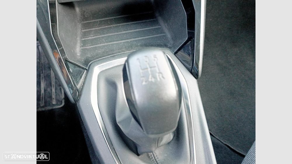 Peugeot 208 1.2 PureTech Active Pack - 23