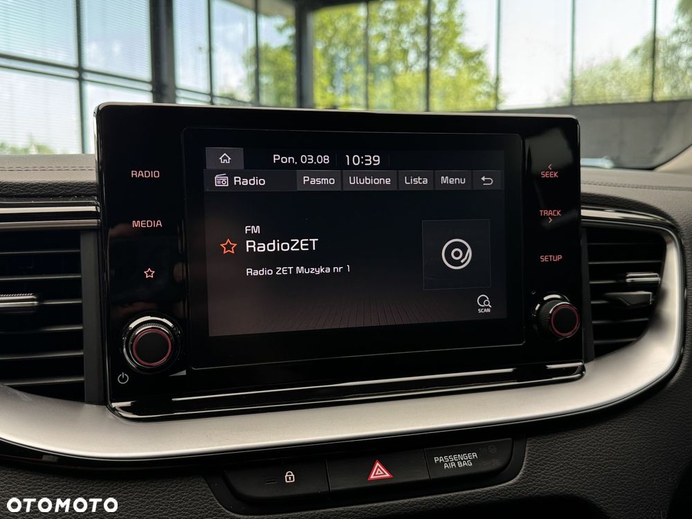 Kia Ceed 1.6 GDI PHEV L DCT - 34