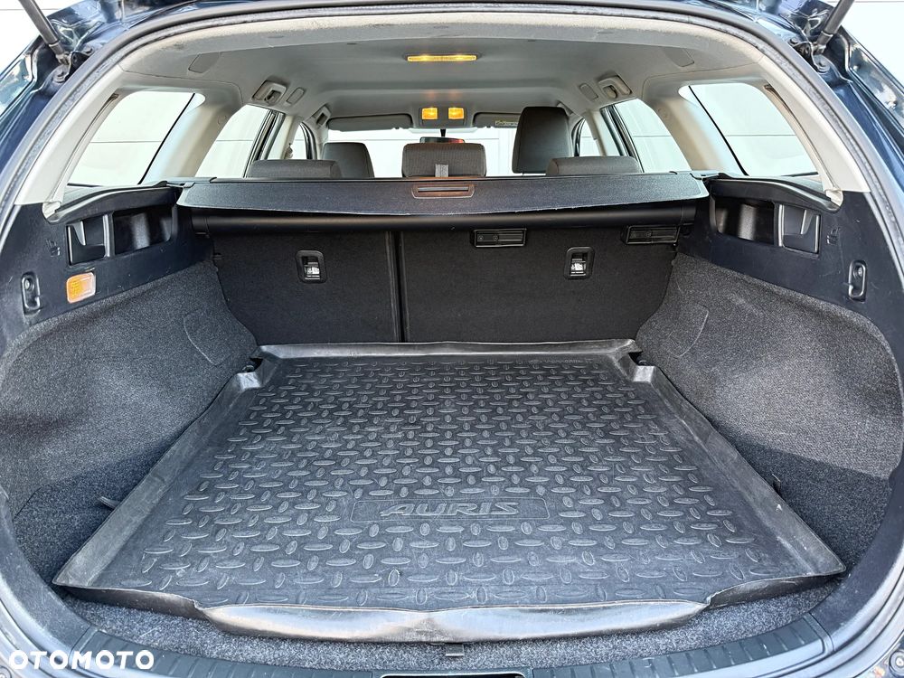 Toyota Auris 1.6 Life+ - 26