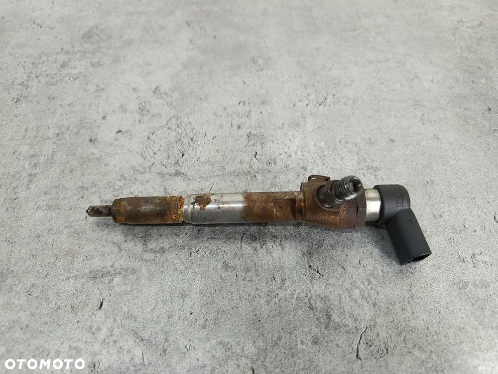 WTRYSKIWACZ RENAULT MEGANE II 8200294788  8200842205 SIEMENS 1.5 DCI - 2