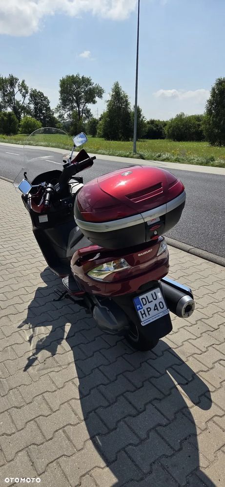 Suzuki Burgman - 12