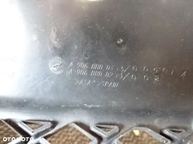 Grill Mercedes Sprinter W906 - 4